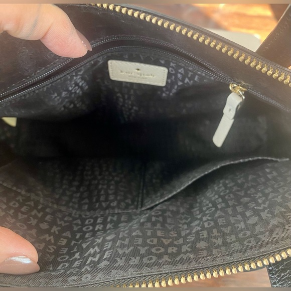 Kate Spade Robinson Street Maise Satchel and Matching Wallet - Picture 2 of 4